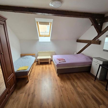 פראג Apartments Zizkov A מראה חיצוני תמונה